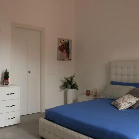 Affittacamere Mondello Bed & *
